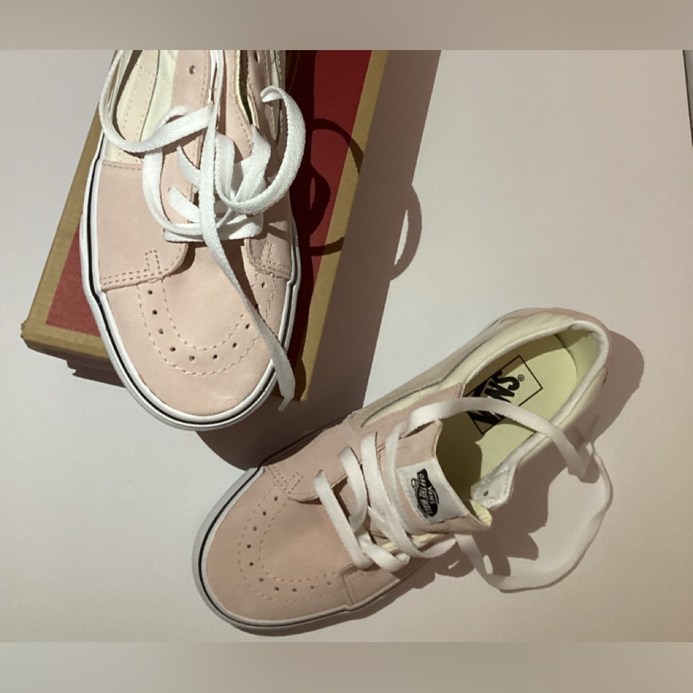 Vans she’s